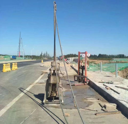 福贡公路高聚物注浆加固